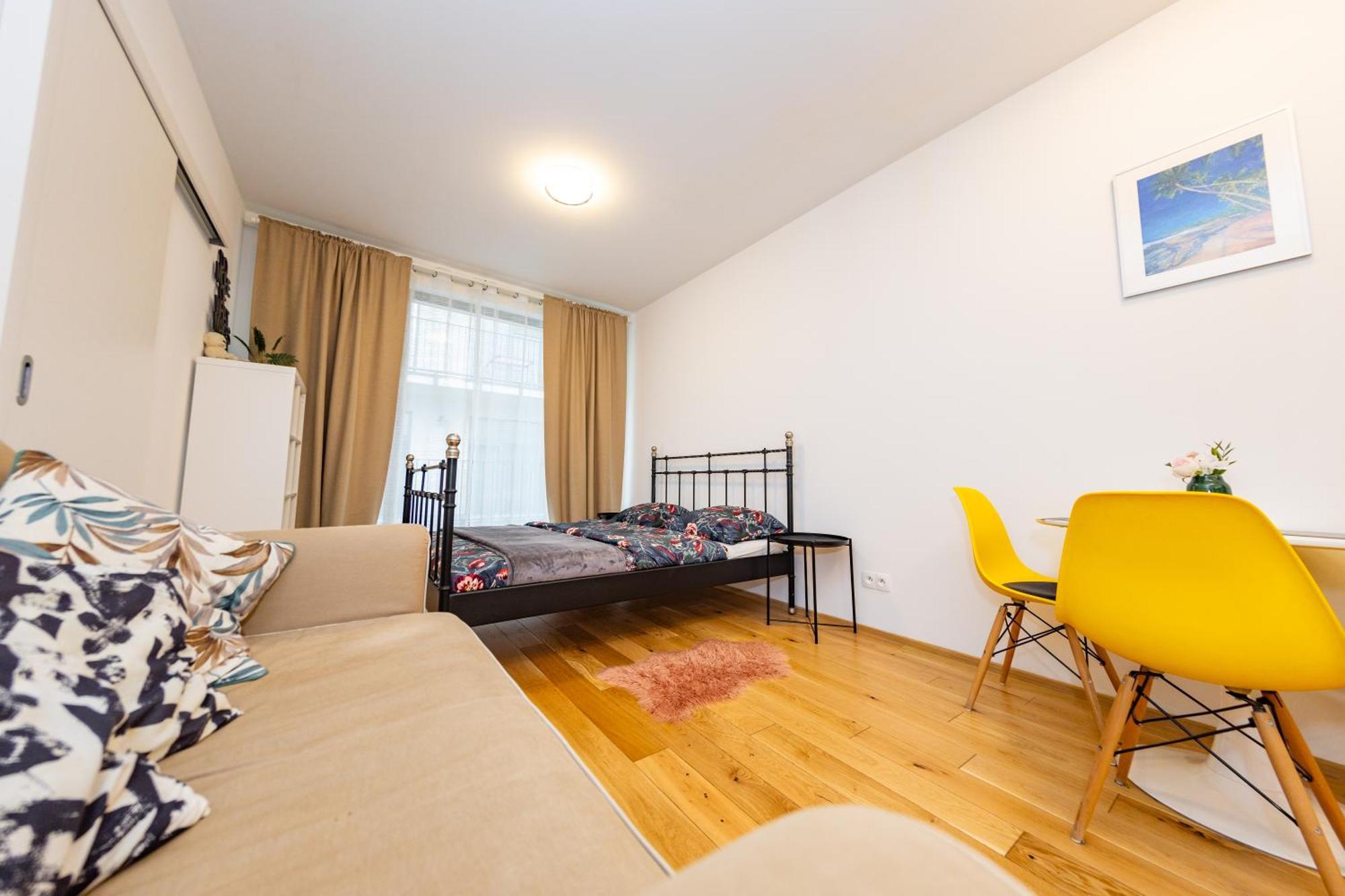 Lovely Studio Apartment, Free Parking 1,55 Hight Prága Kültér fotó